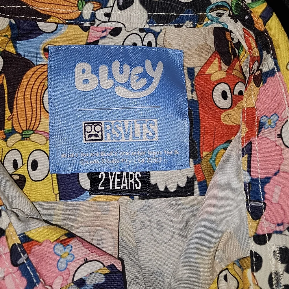 RSVLTS Blue and Yellow Bluey Cartoon Dog Button Down Shirt Size 2 Toddler Euc - Picture 3 of 4